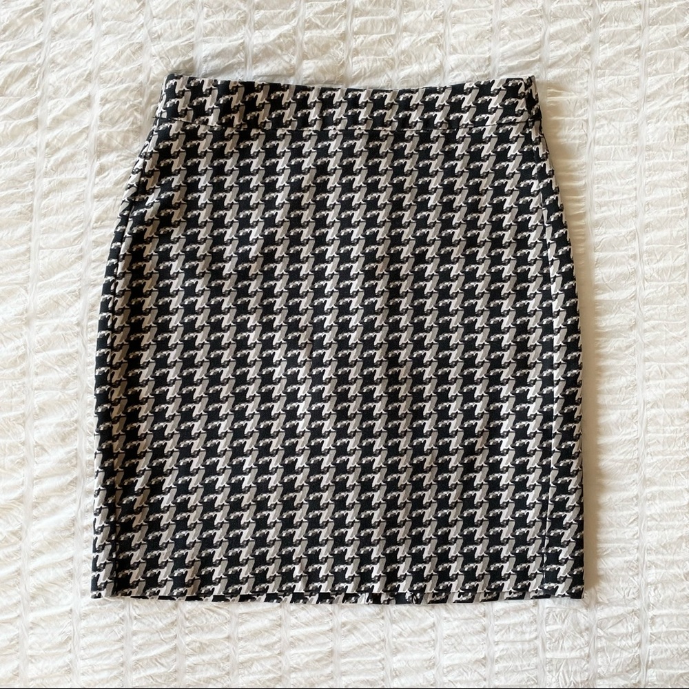 Banana republic houndstooth skirt